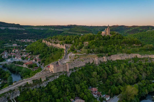 Naplemente Légi Kilátás Tsarevets Erőd Veliko Tarnovo Bulgária — Stock Fotó