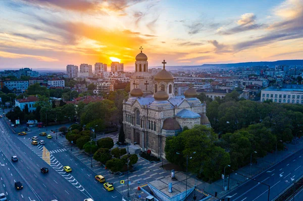 Sonnenuntergang Der Mariä Himmelfahrt Kathedrale Varna Bulgarien — Stockfoto