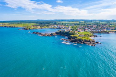 Bulgar sahil kenti Ahtopol 'ün hava manzarası