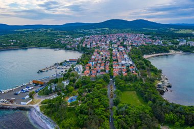 Bulgar sahil kenti Çarevo 'nun hava manzarası