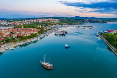 Bulgaristan 'ın Sozopol kentinin günbatımı manzarası