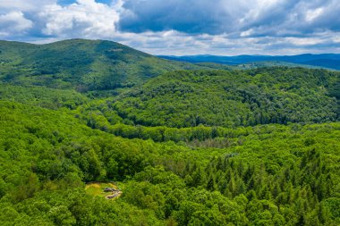 Bulgaristan 'daki Strandzha dağlarının havadan görünüşü
