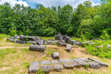 Bulgaristan 'ın Malko Tarnovo kenti yakınlarındaki Mishkova niva harabeleri