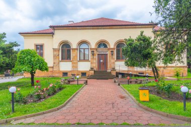 Bulgaristan 'ın Etropole kentindeki Adalet Sarayı