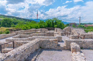 Bulgar kenti Mezdra 'daki Arkeoloji Kompleksi Kalesi
