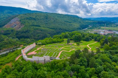 Bulgaristan 'ın Pernik kentindeki Krakra kalesinin kalıntıları