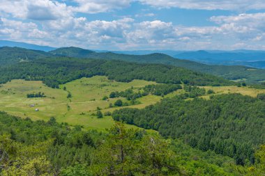 Bulgaristan 'ın Velingrad kenti yakınlarındaki hava manzarası