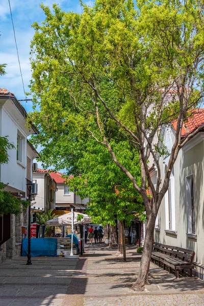ブルガリアソゾプールの旧市街の伝統的な通り — ストック写真