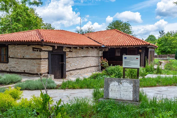 Παραδοσιακά Σπίτια Στο Χωριό Brashlyan Στη Βουλγαρία — Φωτογραφία Αρχείου