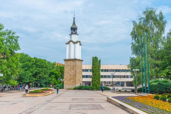 Bulgaristan Botevgrad Kentindeki Tarihi Saat Kulesi — Stok fotoğraf