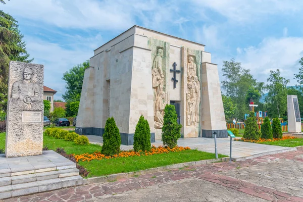 保加利亚斯克拉韦纳Botev叛军纪念馆 — 图库照片