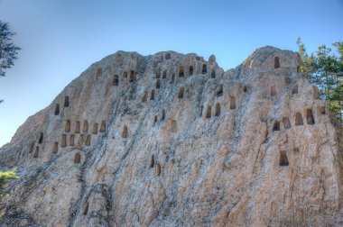 Bulgaristan 'da Trakya tarikat kompleksi Orlovi Skali