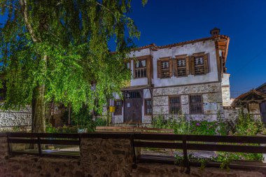 Bulgaristan 'ın Zlatograd kentindeki Etnoğrafya kompleksindeki tarihi binalar