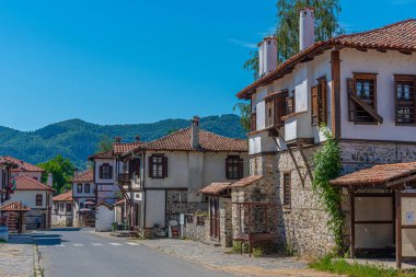 Bulgaristan 'ın Zlatograd kentindeki Etnoğrafya kompleksindeki tarihi binalar