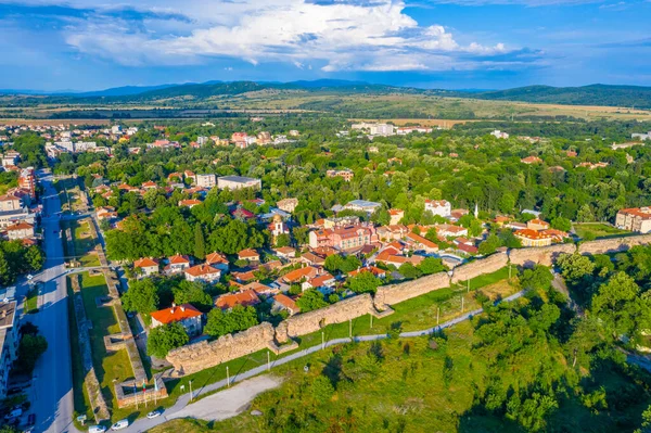 Bulgar kasabası Hisarya 'nın hava manzarası