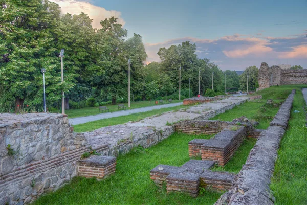 保加利亚现称为Hisarya的前罗马城镇Diocletianopolis的古代防御工事 — 图库照片
