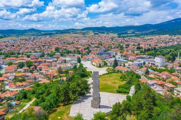 Vista Ciudad Panagyurishte Bulgaria Desde Complejo Conmemorativo Nacional Apriltsi —  Fotos de Stock