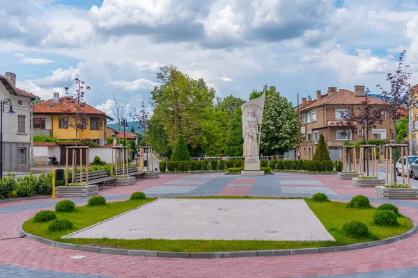 Statue Rayna Knyaginya Pangyurishte Bulgaria — Stock Photo, Image