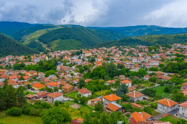 Vista Aérea Cidade Búlgara Klisura — Fotografia de Stock