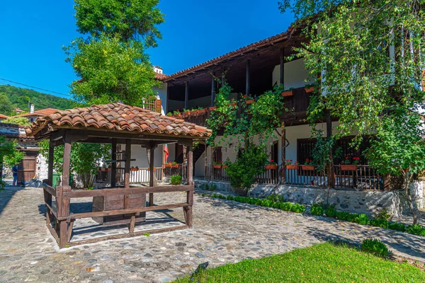 Bulgaristan 'ın Zlatograd kentindeki Etnoğrafya kompleksindeki tarihi binalar