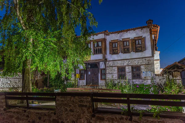 Bulgaristan 'ın Zlatograd kentindeki Etnoğrafya kompleksindeki tarihi binalar