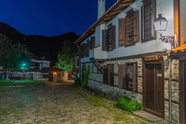 Bulgaristan 'ın Zlatograd kentindeki Etnoğrafya kompleksindeki tarihi binalar