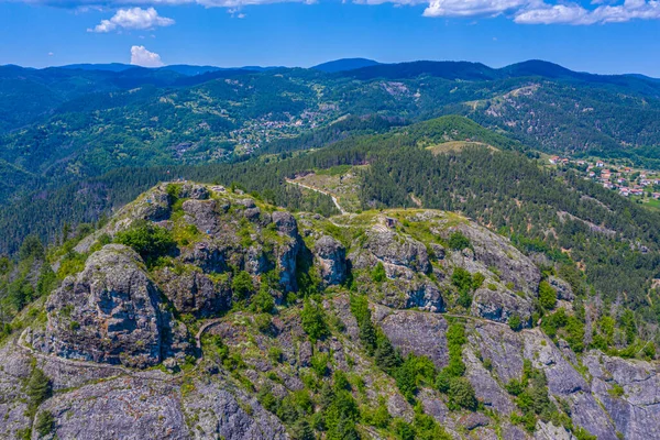Bulgaristan Rodos Dağlarındaki Momchilova Krepost Kalesi — Stok fotoğraf