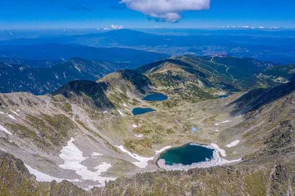 Danau Moraine Dalam Perjalanan Puncak Musala Bulgaria — Stok Foto