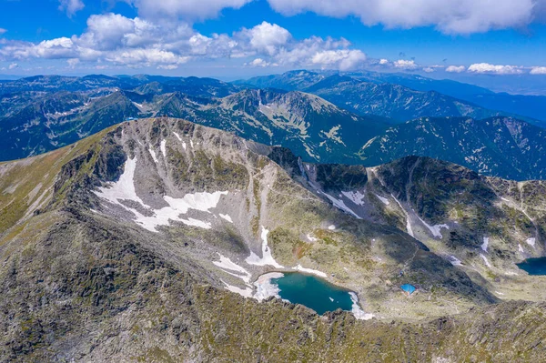 以穆萨拉峰为主的莱拉山脉 保加利亚最高的山脉 — 图库照片