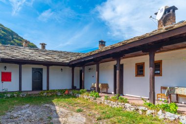 Bulgaristan 'ın Teteven kenti yakınlarındaki Glozhene manastırı