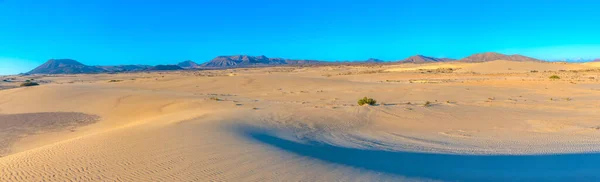 Vista Del Amanecer Las Dunas Arena Corralejo Fuerteventura Islas Canarias —  Fotos de Stock