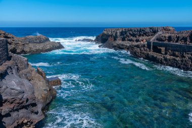 Charco Manso, İspanya, 29 Ocak 2021: İspanya, Kanarya Adalarındaki El Hierro adasında Charco Manso.