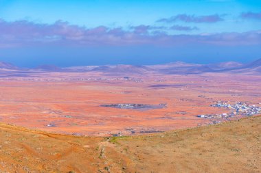 Fuerteventura, Kanarya Adaları, İspanya 'daki çorak arazinin havadan görünüşü.