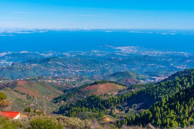 Gran Canaria 'nın Las Palmas, Kanarya Adaları' na uzanan kıyı şeridi manzarası.