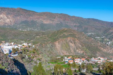 İspanya, Kanarya Adaları, Gran Kanarya 'daki San Bartolome de Tirajana köyünün hava manzarası.