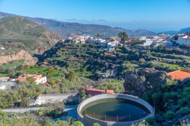 İspanya, Kanarya Adaları, Gran Kanarya 'daki San Bartolome de Tirajana köyünün hava manzarası.