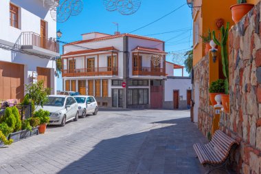 San Bartolome de Tirajana 'daki eski kasaba sokağı Gran Canaria, Kanarya Adaları, İspanya.