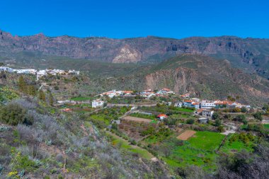 İspanya, Kanarya Adaları, Gran Kanarya 'daki San Bartolome de Tirajana köyünün hava manzarası.
