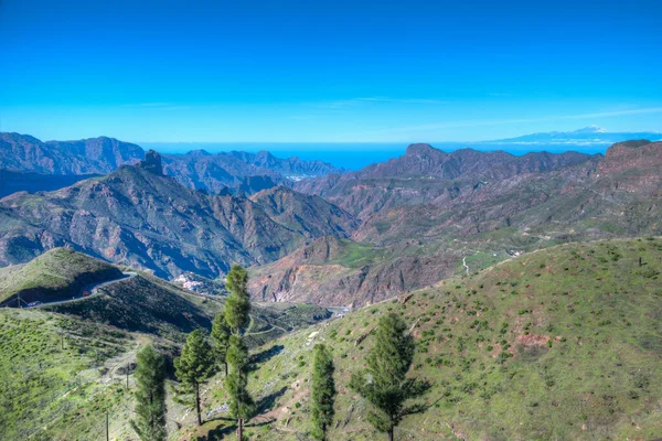 Pico Teide Visto Detrás Del Paisaje Montañoso Gran Canaria Islas —  Fotos de Stock