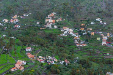 İspanya, Kanarya Adaları, La Gomera 'daki Valle Gran Rey Vadisi' nin gün doğumu manzarası.