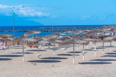 Playa del Duque, Tenerife, Kanarya Adaları, İspanya.