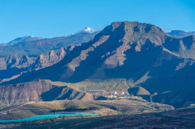Tenerife 'ye bakan Pico de Teide, Kanarya Adaları, İspanya.