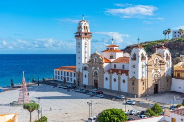 İspanya, Kanarya Adaları, Tenerife 'deki Candelaria kadınımızın Bazilikası..