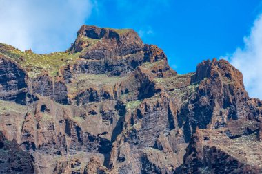Tenerife 'deki Los Gigantes uçurumları, Kanarya adaları, İspanya.