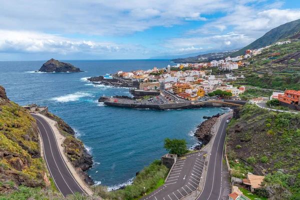 Garachico 'nun Tenerife' deki havadan görünüşü, Kanarya Adaları, İspanya.