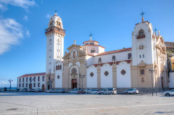 İspanya, Kanarya Adaları, Tenerife 'deki Candelaria kadınımızın Bazilikası..