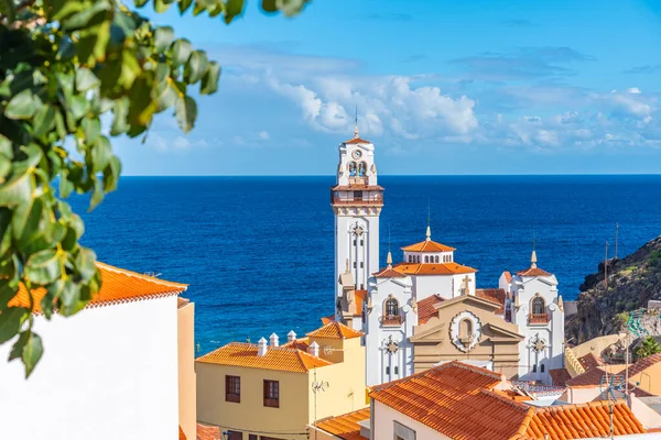 İspanya, Kanarya Adaları, Tenerife 'deki Candelaria kadınımızın Bazilikası..