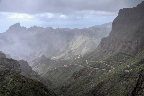 Masca köyü Tenerife, Kanarya Adaları, İspanya 'da pitoresk bir vadide yer almaktadır..