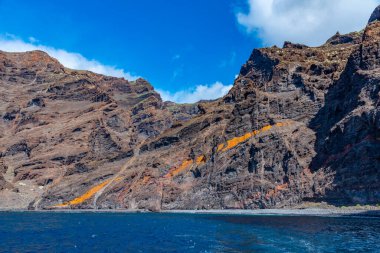 Tenerife 'deki Los Gigantes uçurumları, Kanarya adaları, İspanya.