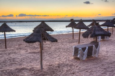 Günbatımında Playa del Camison Tenerife, Kanarya Adaları, İspanya.